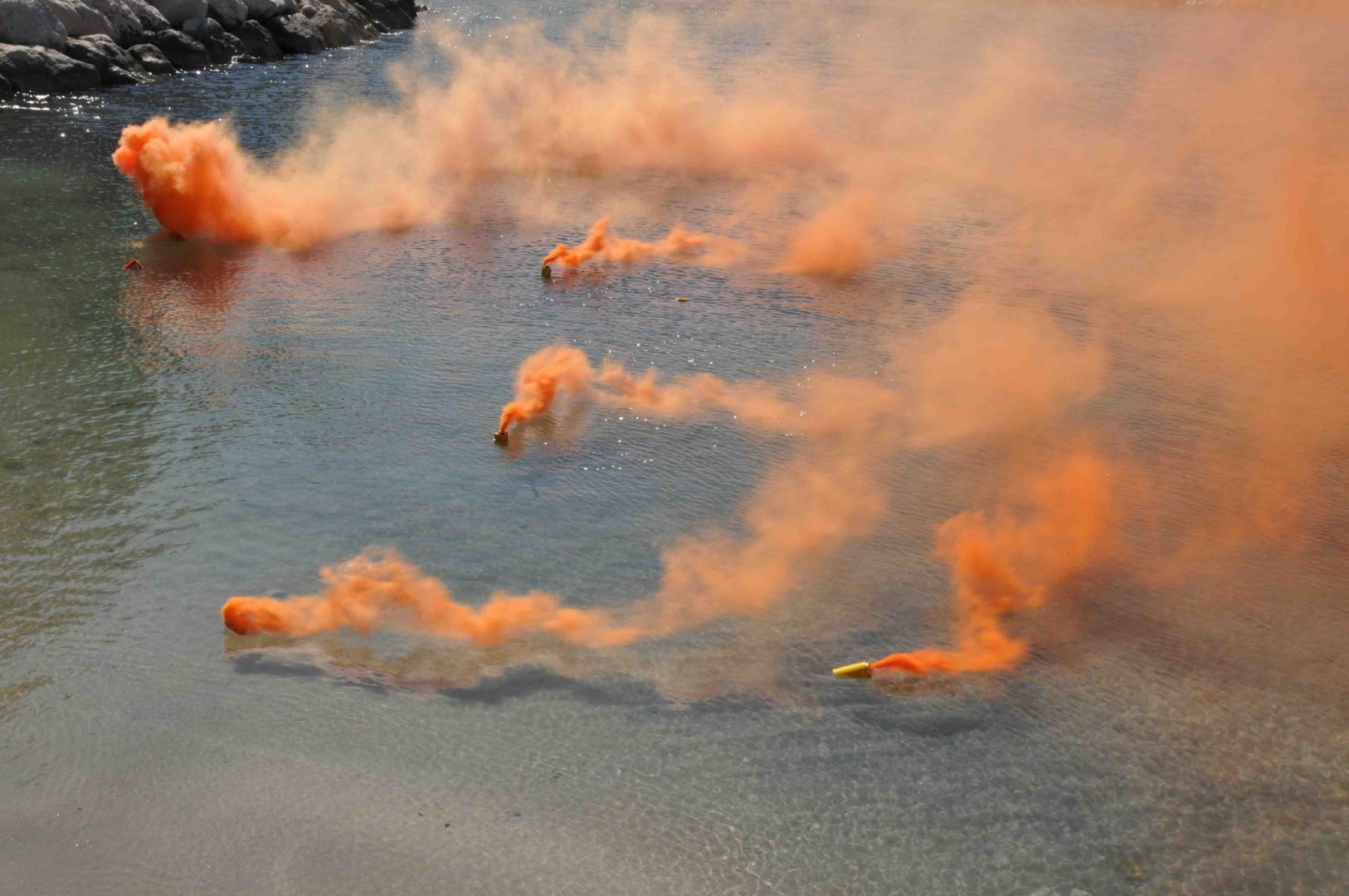 4 S fumigène .jpg 4 S fumigène .jpg