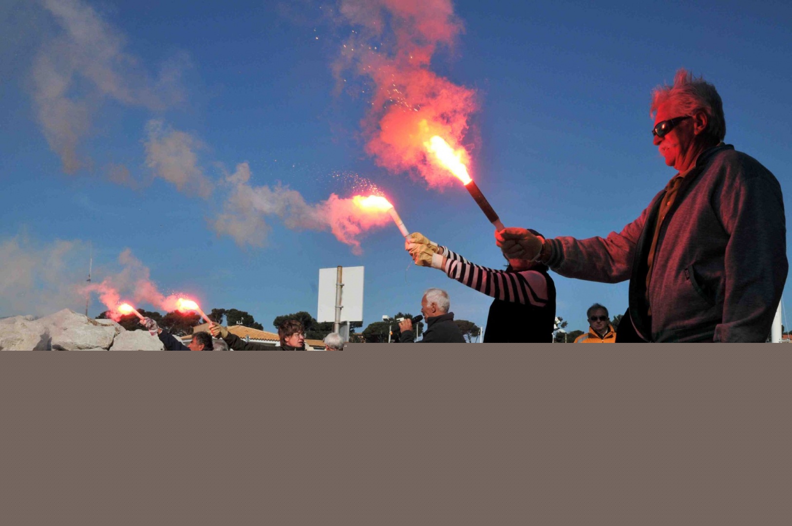 2 S fusée groupe.jpg 2 S fusée groupe.jpg