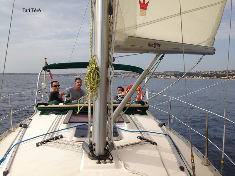 8-Equipiers-Tari-Tere2-.jpg 8-Equipiers-Tari-Tere2-.jpg