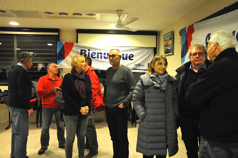 14-AG2019-debout.jpg 14-AG2019-debout.jpg