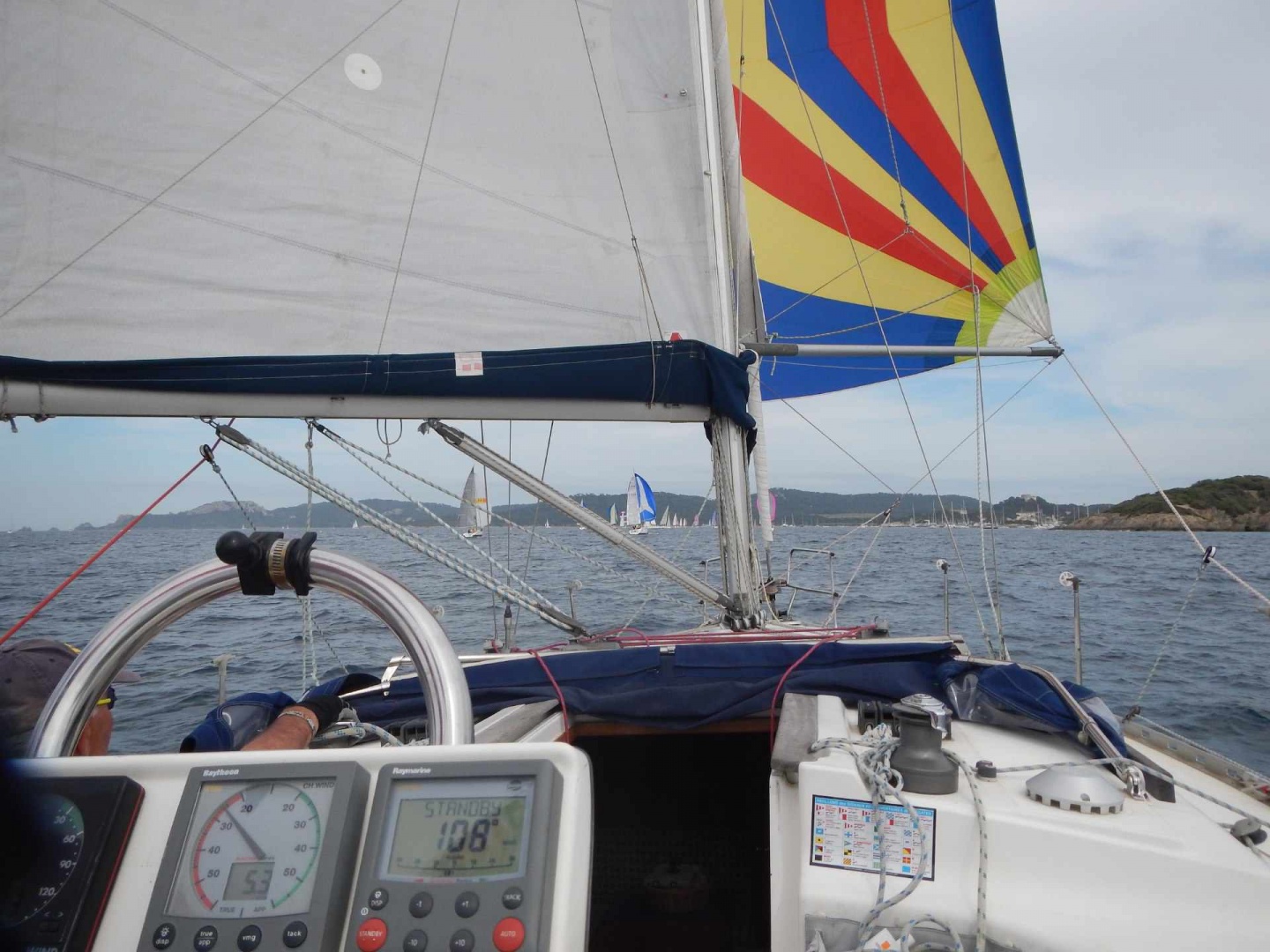 sous spi arrivée.jpg sous spi arrivée.jpg