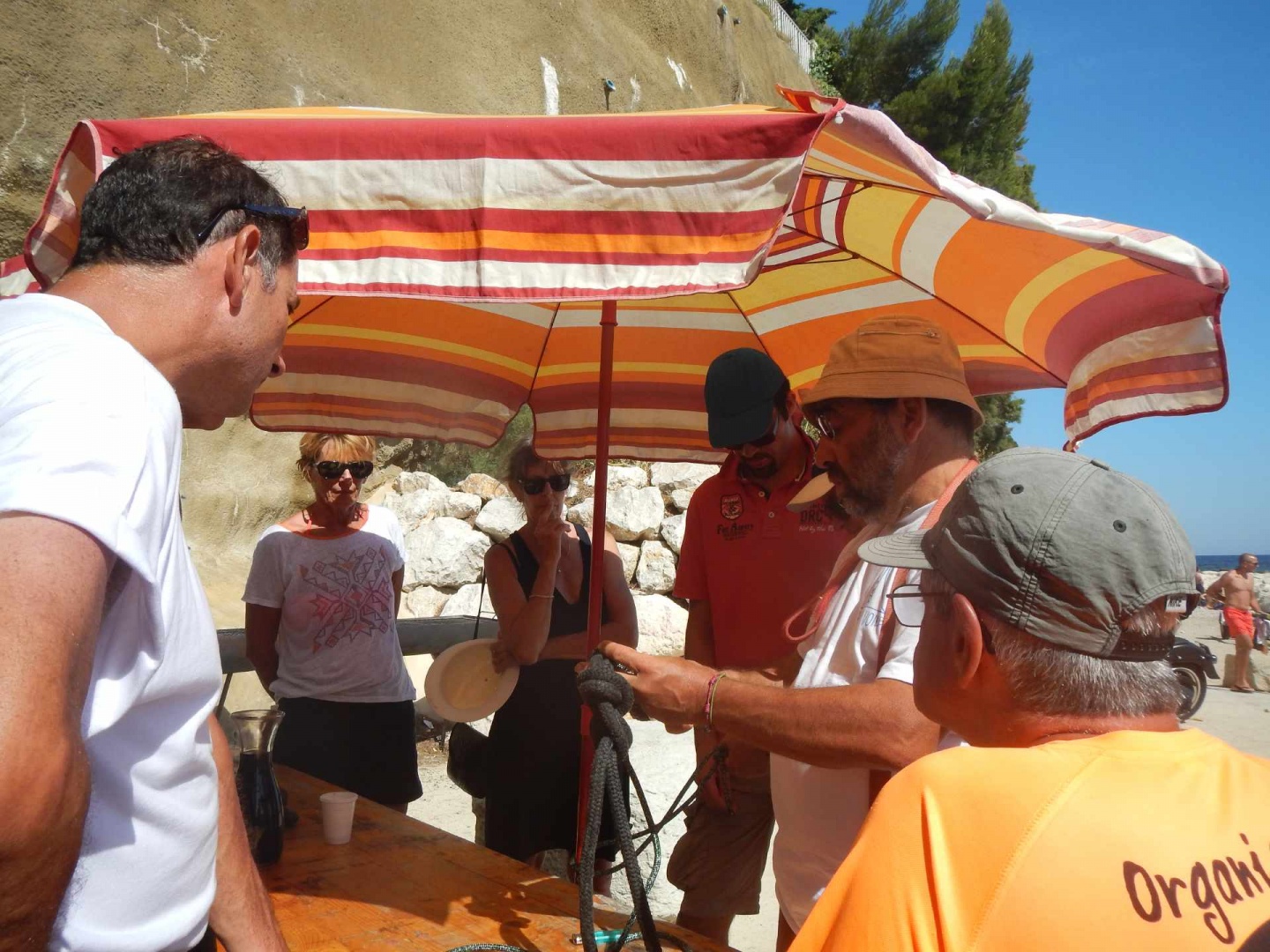 faire des noeuds marin +.jpg faire des noeuds marin +.jpg