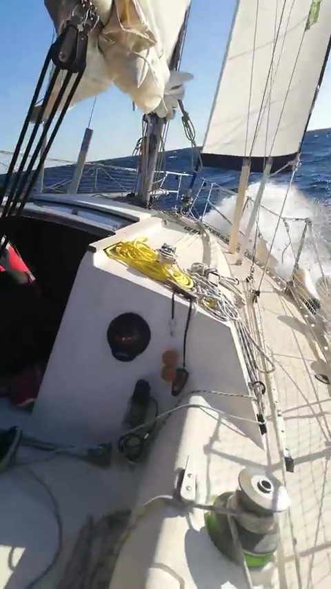 2-Moment.jpg 2-Moment.jpg