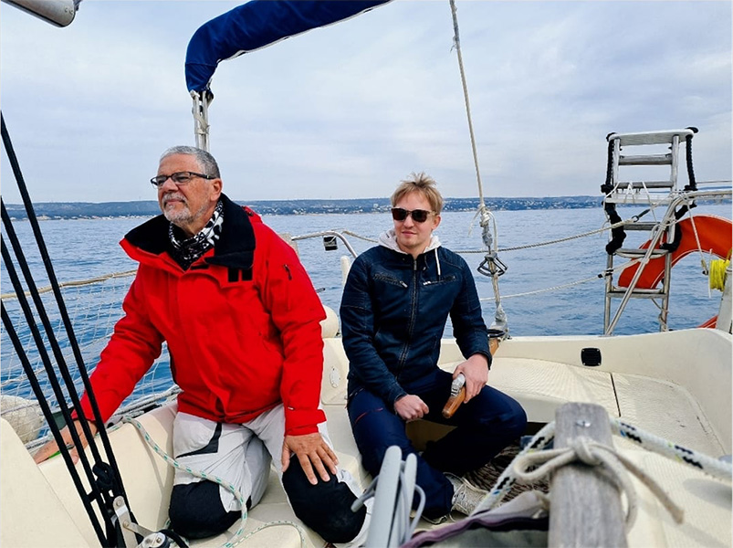 2022-04-06-1.jpg 2022-04-06-1.jpg