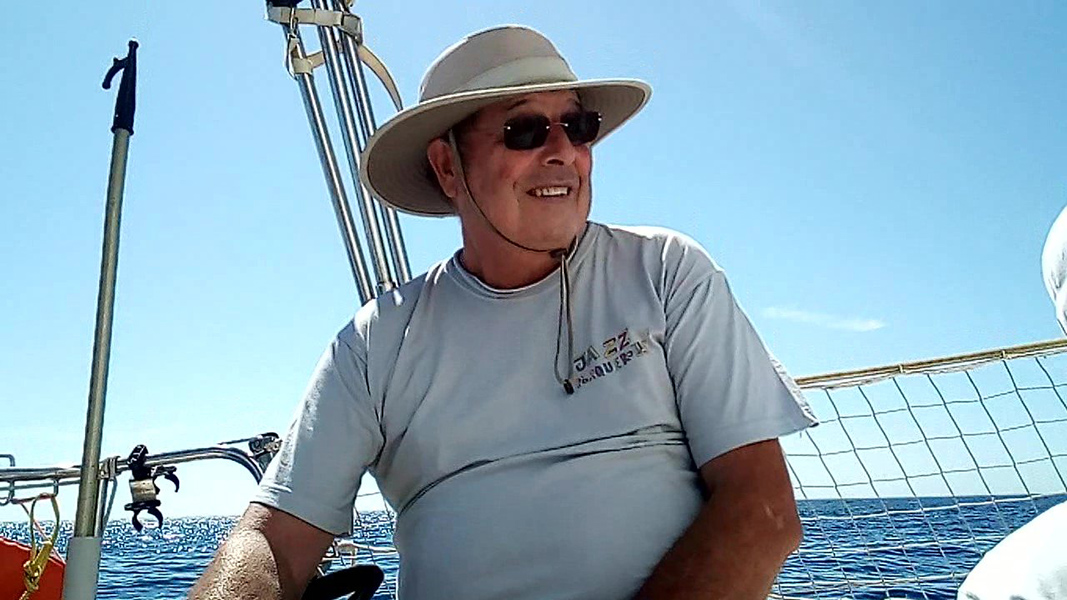 Vitorio-Web.jpg Vitorio-Web.jpg