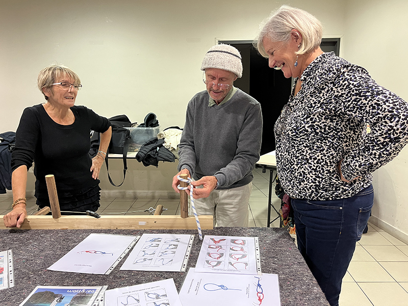 IMG_1566-web.jpg IMG_1566-web.jpg