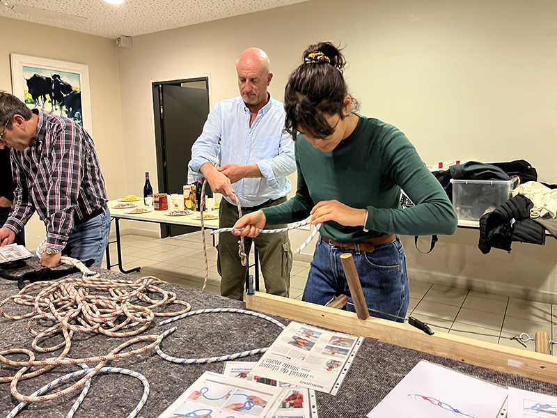 IMG_1570-web.jpg IMG_1570-web.jpg