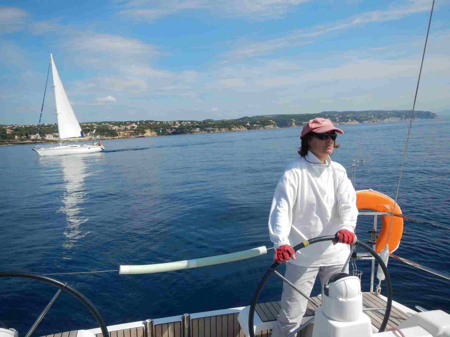 claude à la barre.jpg claude à la barre.jpg