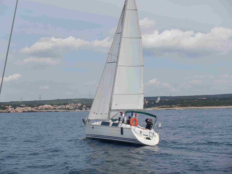 Tari Tara.jpg Tari Tara.jpg