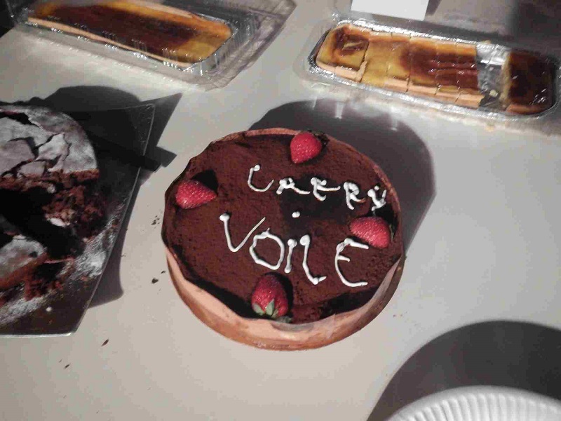 gateau.jpg gateau.jpg